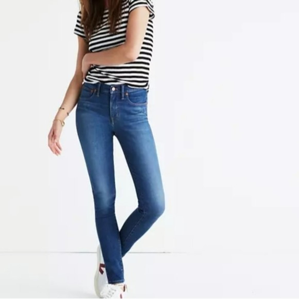 Madewell mid rise 9in  blue wash skinny jeans